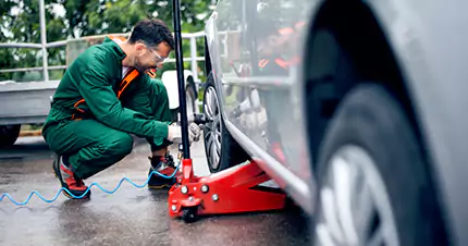 Tire Change in Heritage Lakes, TX